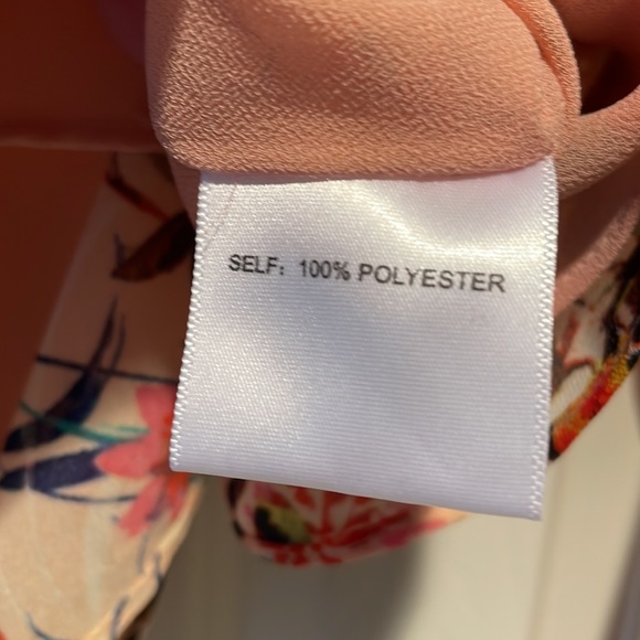 Rose + Olive Fall Floral Blouse size Med - Picture 5 of 8